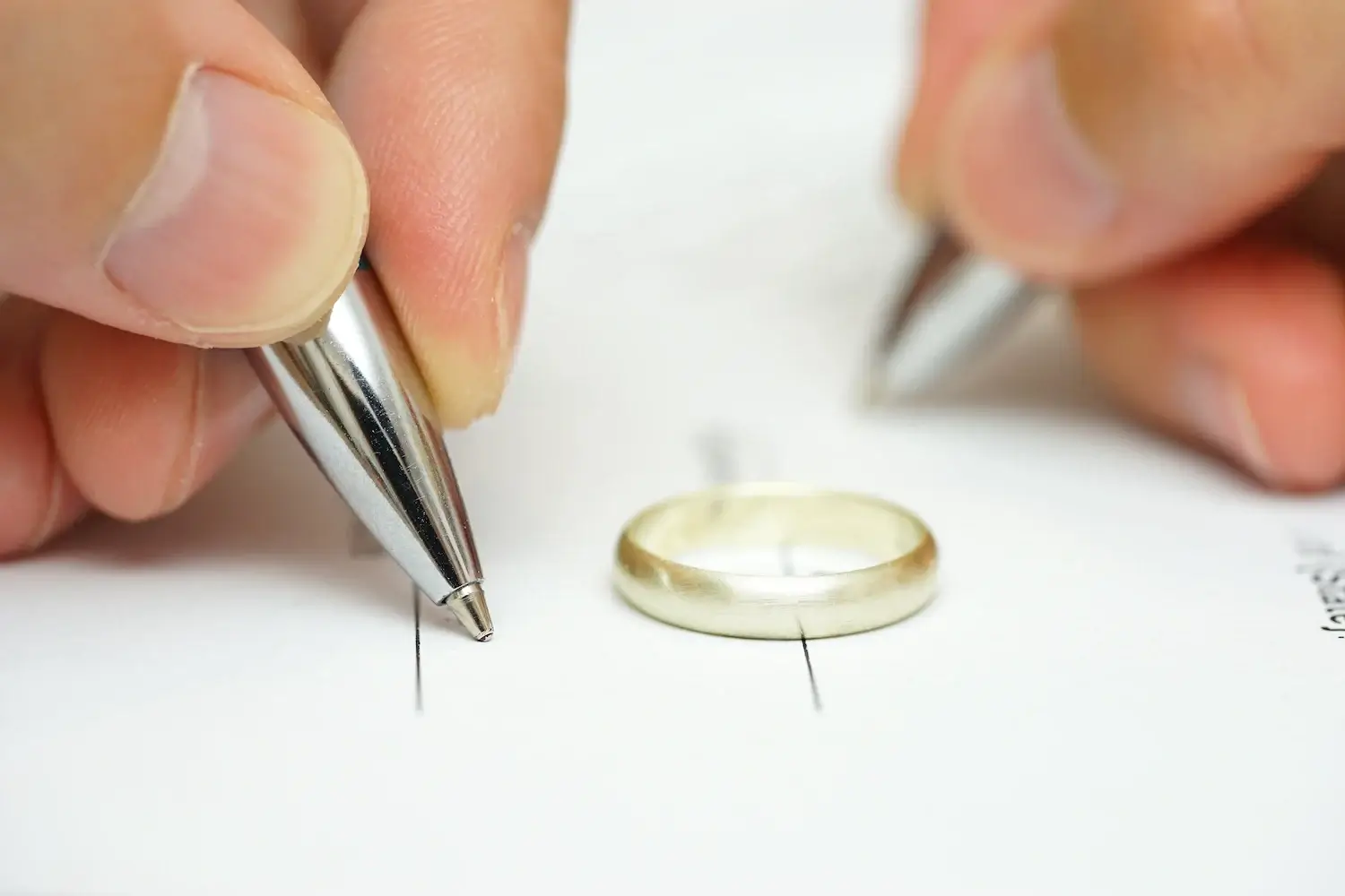 Strengthening Your Position in Divorce Negotiations with Professional Mediation Lymington
