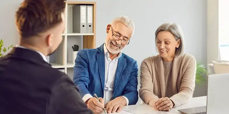 Why Are More Divorcing Couples Choosing Mediation Lymington?